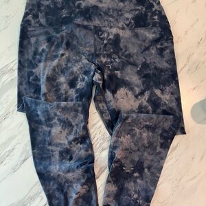 Lululemon Leggings Black size 18